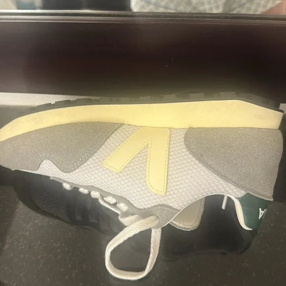 Veja Sdu Rec Sneaker Butter Yellow and Light Gray 36 - Picture 6 of 7